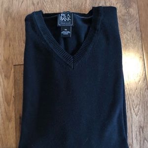Men’s Cotton Vneck Sweater